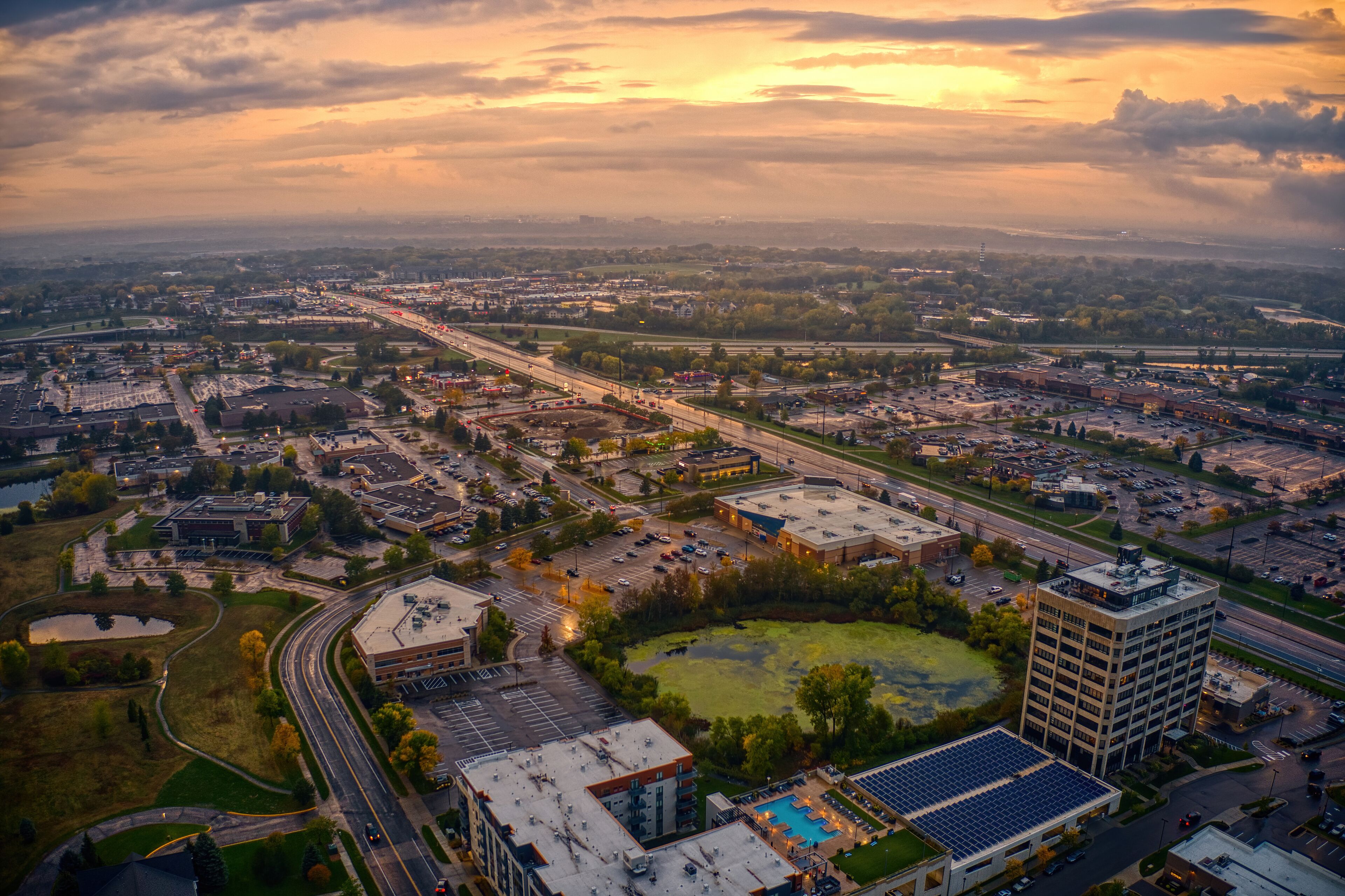 Minneapolis investment property owner considering less active management